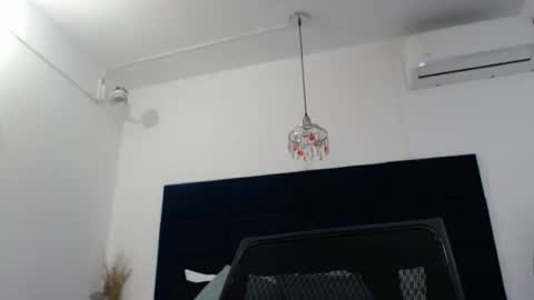 Melissa online show from October 16, 10:27 am