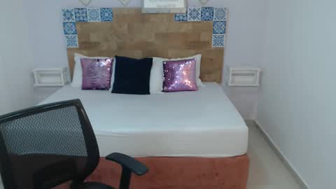 Melissa online show from January 10, 10:17 am