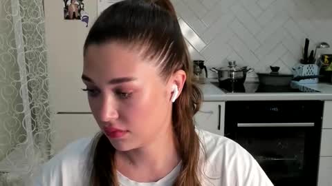 Din online show from September 10, 8:42 pm