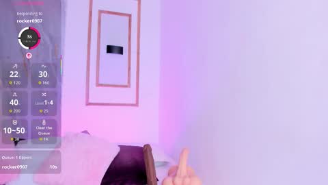 Kylie  online show from September 13, 7:46 pm