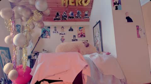 Snapshot of kyliekandy chatting on February 5, 3:20 pm   online show from February 5, 3:20 pm