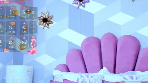 Kylie jl online show from February 20, 2:51 am