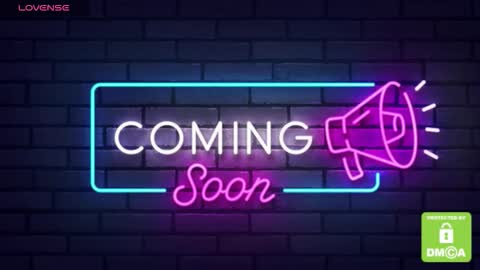 kylie white boobs online show from October 17, 8:00 pm