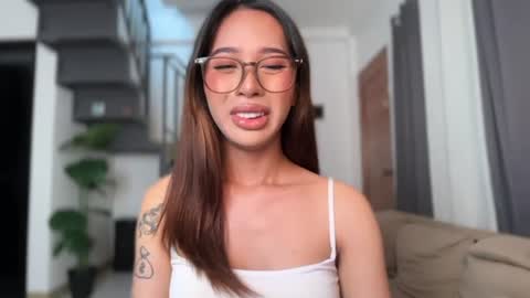 Snapshot of kyll_collins chatting on June 20, 1:30 am kyll_collins online show from June 20, 1:30 am