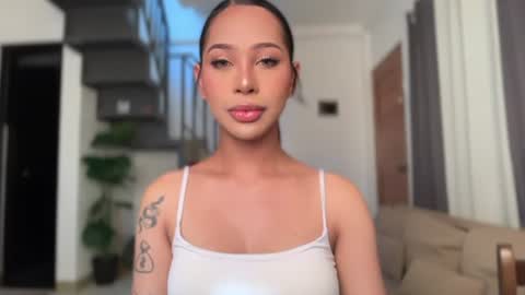 Snapshot of kyll_collins chatting on July 6, 1:02 am kyll_collins online show from July 6, 1:02 am