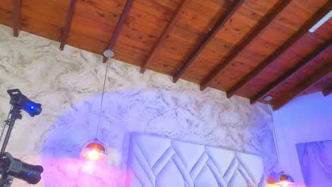 Snapshot of kylle_2050 chatting on January 19, 11:25 am Kyle online show from January 19, 11:25 am