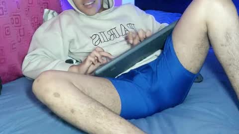 kym629357 online show from November 29, 6:44 pm