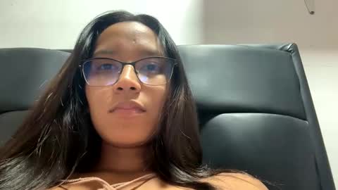 Kym online show from March 15, 5:13 am