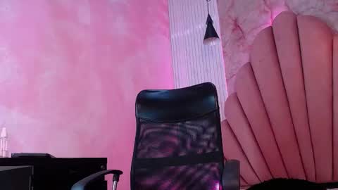 Snapshot of kyomi_hunt chatting on June 18, 4:46 am kyomi_hunt online show from June 18, 4:46 am
