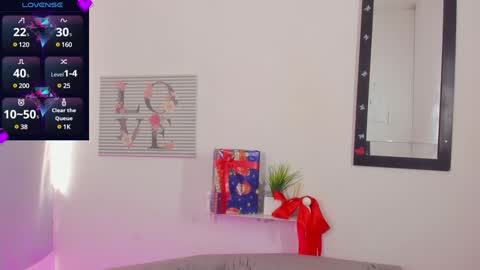 Snapshot of kyoto_sr chatting on December 23, 3:12 pm Alejandra online show from December 23, 3:12 pm