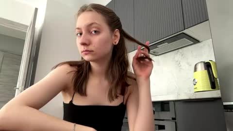 Kira online show from June 2, 12:18 pm