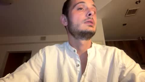 kyravee online show from September 23, 7:39 pm