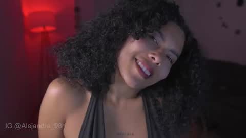 Snapshot of kyria__1 chatting on October 17, 11:29 pm schedule 300 pm - 1100pm colombia time online show from October 17, 11:29 pm