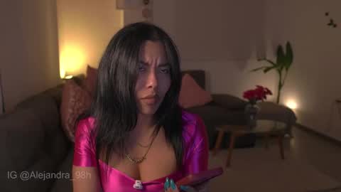 schedule 300 pm - 1100pm colombia time online show from January 12, 1:22 am