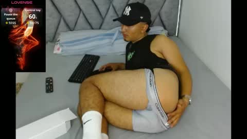 kyroestrada online show from March 9, 2:59 am