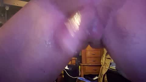 Snapshot of kyrowho chatting on January 16, 10:34 pm kyrowho online show from January 16, 10:34 pm