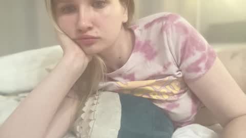 Snapshot of kyttilovelly chatting on February 17, 8:48 pm Amanda online show from February 17, 8:48 pm