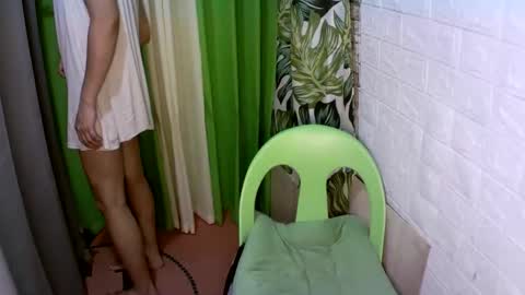 kyutshyne online show from October 27, 1:59 pm