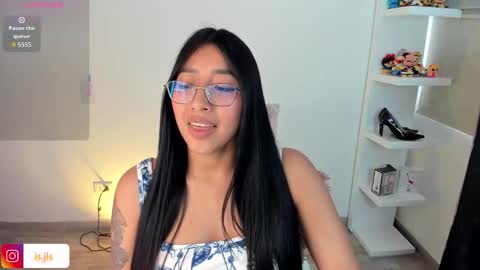 IG  online show from December 2, 1:05 pm