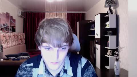 l1onkennedy online show from October 5, 8:07 pm