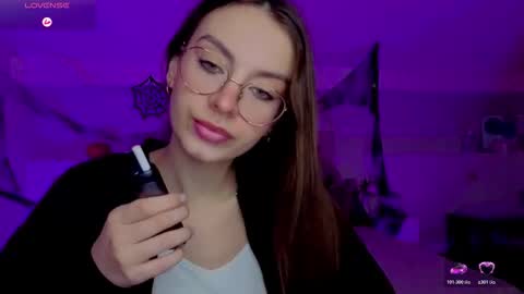 Margo  online show from November 2, 8:33 pm