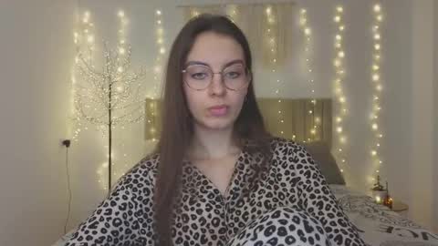 Margo  online show from December 19, 2:46 pm