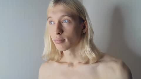 Adonis online show from March 5, 4:56 am