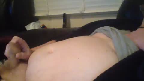 labialuv2suck online show from December 17, 8:10 pm