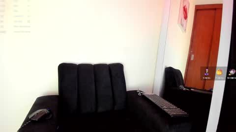 lace_victoria online show from January 27, 12:33 am