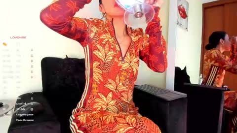 lace_victoria online show from November 30, 6:56 pm