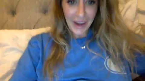 laceylayne96 online show from June 18, 2:34 am