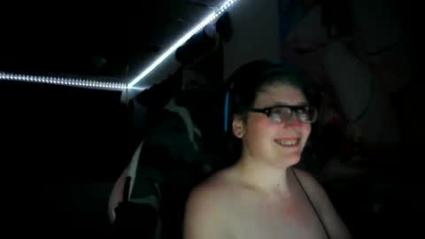 laceysweets27 online show from June 24, 11:59 pm