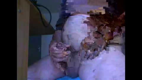 lacharcute online show from December 18, 9:36 am