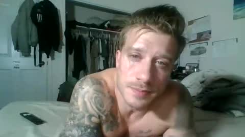 lacrioxcum18 online show from December 7, 5:37 am