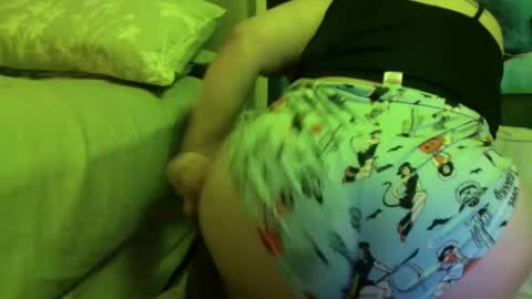 Snapshot of lacy_deville chatting on April 19, 12:54 am lacy_deville online show from April 19, 12:54 am