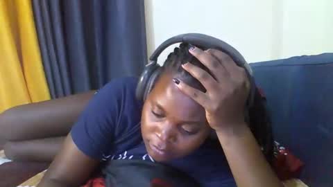 vida online show from February 25, 8:29 pm