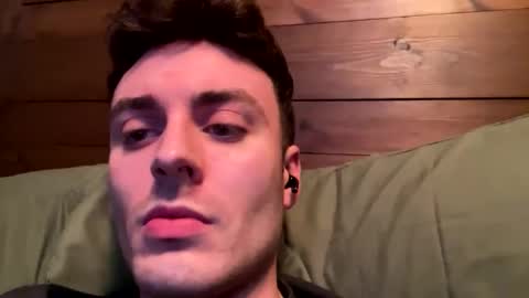 Snapshot of ladiesman217199719 chatting on December 15, 7:18 pm ladiesman217199719 online show from December 15, 7:18 pm