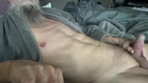 Snapshot of ladslad19541 chatting on January 17, 6:54 pm ladslad online show from January 17, 6:54 pm