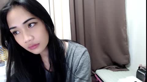 lady_angelala online show from January 31, 11:45 pm