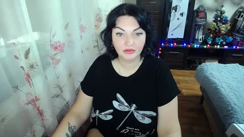 lady_boom_ online show from December 7, 9:17 am