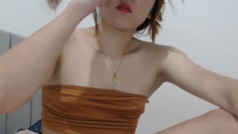 Snapshot of lady_bridgerton_ chatting on May 6, 7:08 pm LADY online show from May 6, 7:08 pm