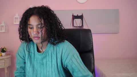 Karla - Instagram   lady karla1 online show from December 27, 12:07 am