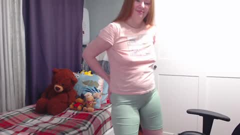 Snapshot of lady_inari chatting on January 16, 3:46 pm Angelika online show from January 16, 3:46 pm