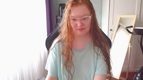 Snapshot of lady_inari chatting on May 22, 11:16 am Angelika online show from May 22, 11:16 am