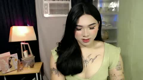 lady_kathy online show from June 24, 1:48 am