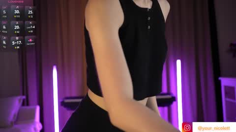 lady_nicolett online show from October 29, 6:59 am