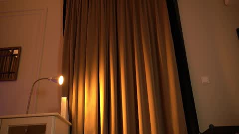 lady_nicolett online show from March 20, 1:10 am