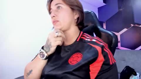 lady_noriega online show from February 4, 3:45 am