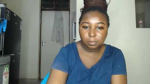 Snapshot of lady_twerky chatting on March 20, 8:46 pm Maya online show from March 20, 8:46 pm