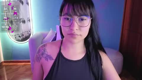 Snapshot of lady_violet_bridgerton_a chatting on September 13, 5:35 pm Lady Violet Bridgerton online show from September 13, 5:35 pm